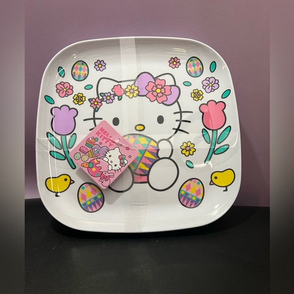 Sanrio Other - Sanrio Hello Kitty Set of 4 Easter Plates - NWT